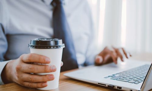 Empreendedorismo Digital: Como Criar um Negócio Rentável Usando a Internet